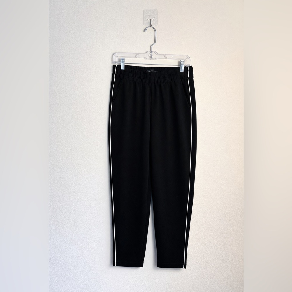 Abercrombie & Fitch Cropped Black Pants with White Stripes and elastic waist